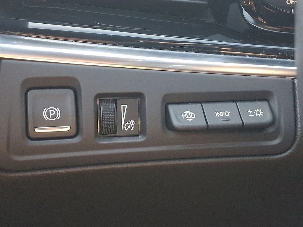 Certified 2024 Cadillac XT6 Sport w/ LPO, ONYX Package AWD/4WD image 27