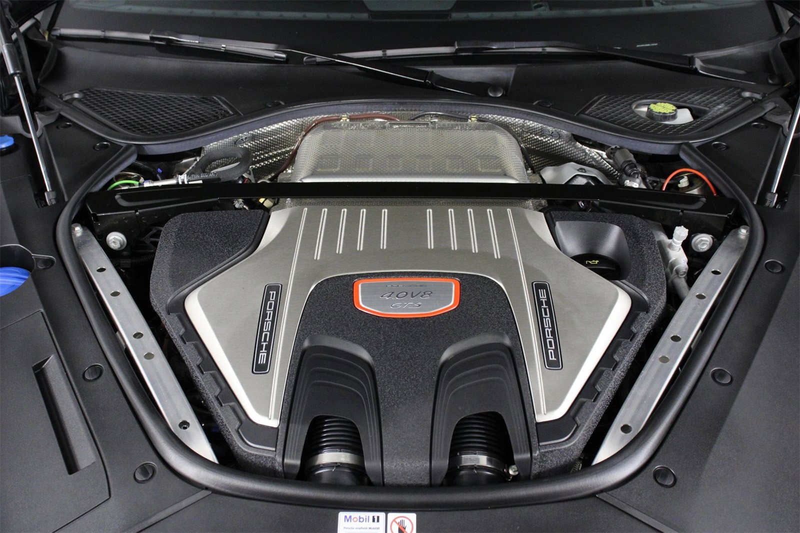 Used 2023 Porsche Panamera GTS image 25