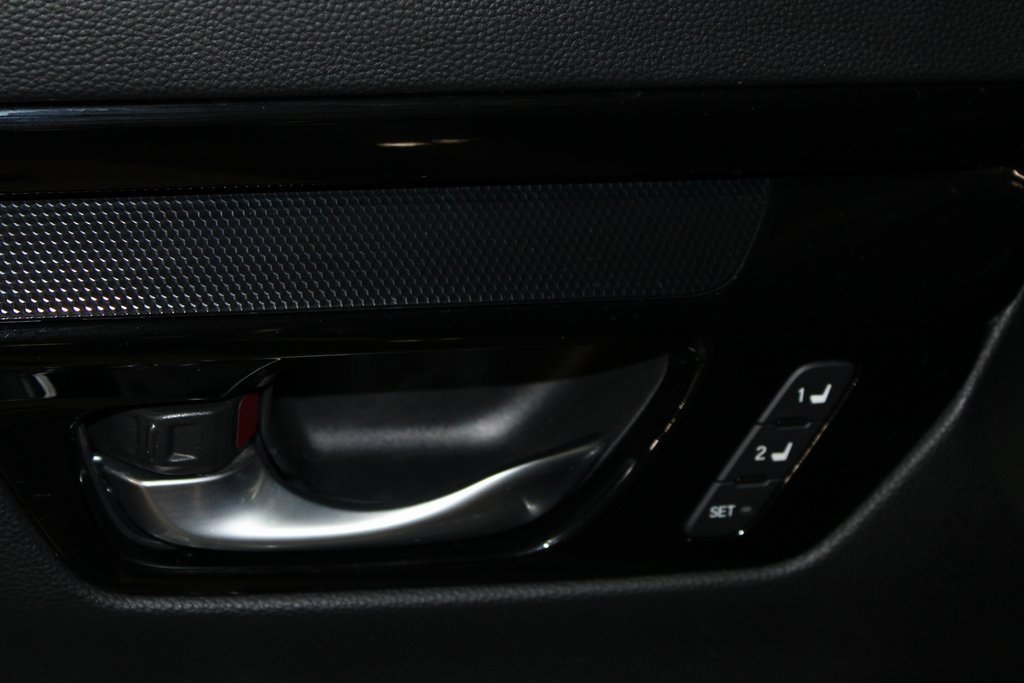 Used 2024 Honda CR-V EX-L image 8