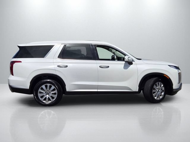 Used 2024 Hyundai Palisade SEL FWD image 3