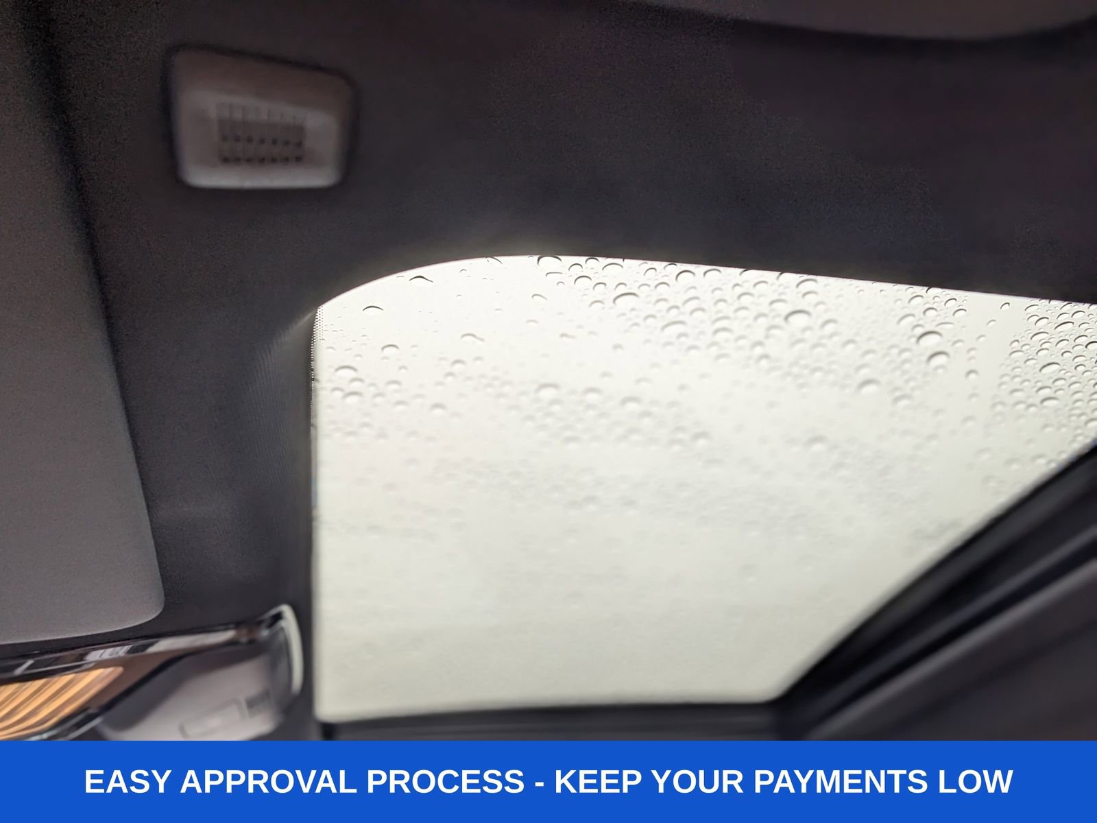 Used 2025 BMW 330i xDrive Sedan w/ Premium Package image 26