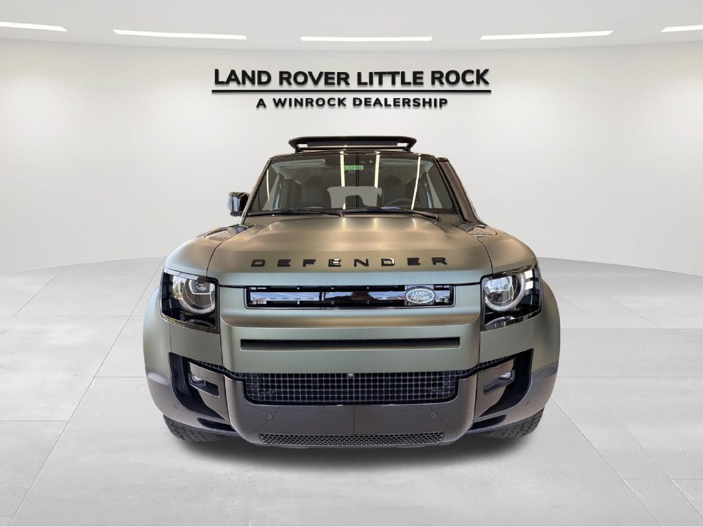 New 2026 Land Rover Defender 110 S AWD/4WD image 8
