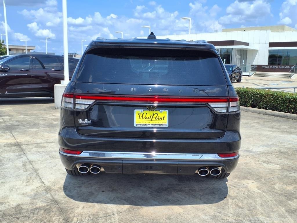 New 2025 Lincoln Aviator Black Label image 14