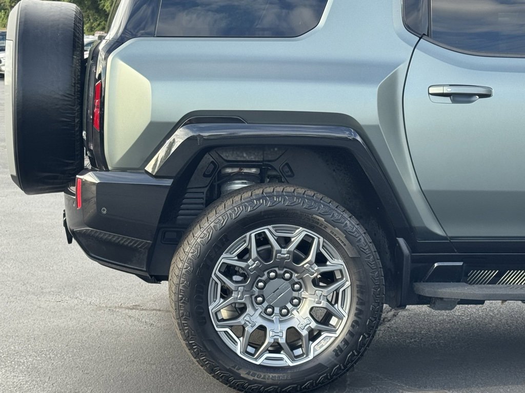 Used 2024 GMC Hummer EV 3X image 48