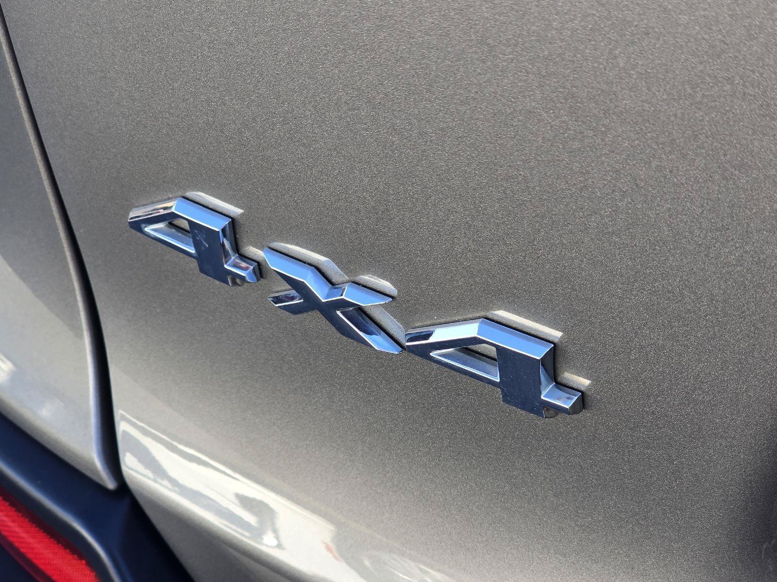 Used 2019 Jeep Cherokee Limited AWD/4WD image 11