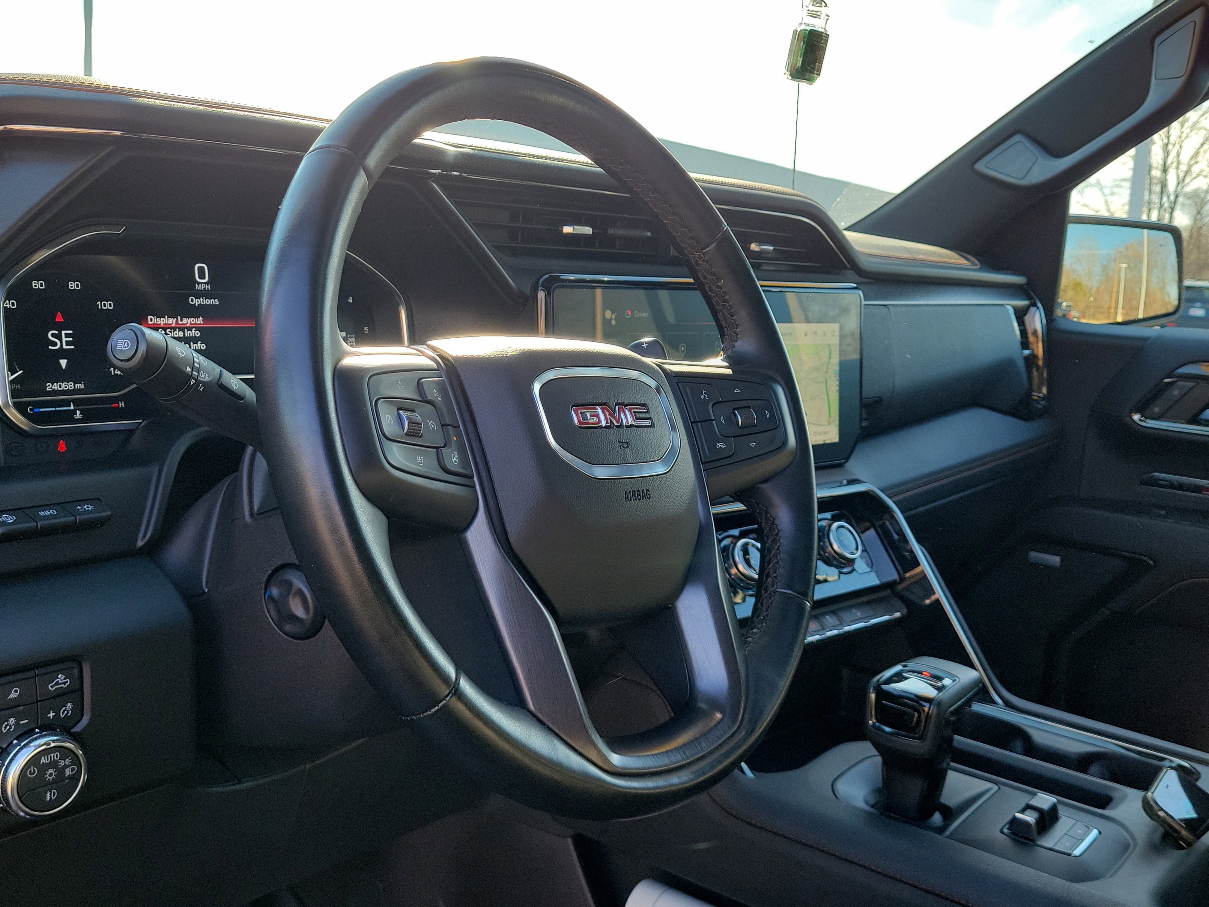 Used 2024 GMC Sierra 1500 AT4 w/ Technology Package image 14