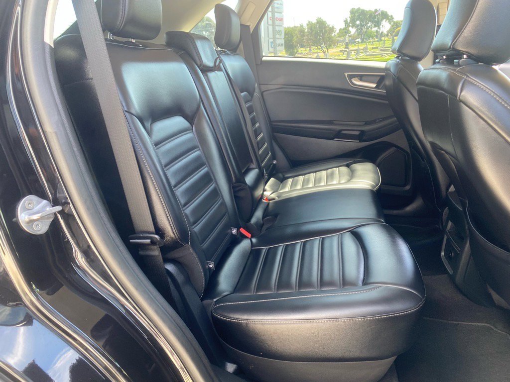 Used 2024 Ford Edge SEL image 36