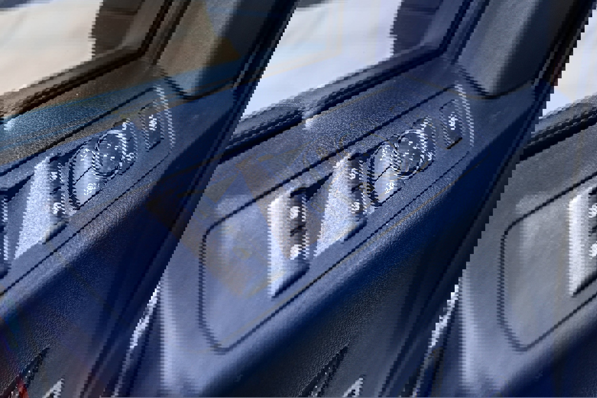 Used 2017 Ford F350 Platinum w/ Platinum Ultimate Package AWD/4WD image 10