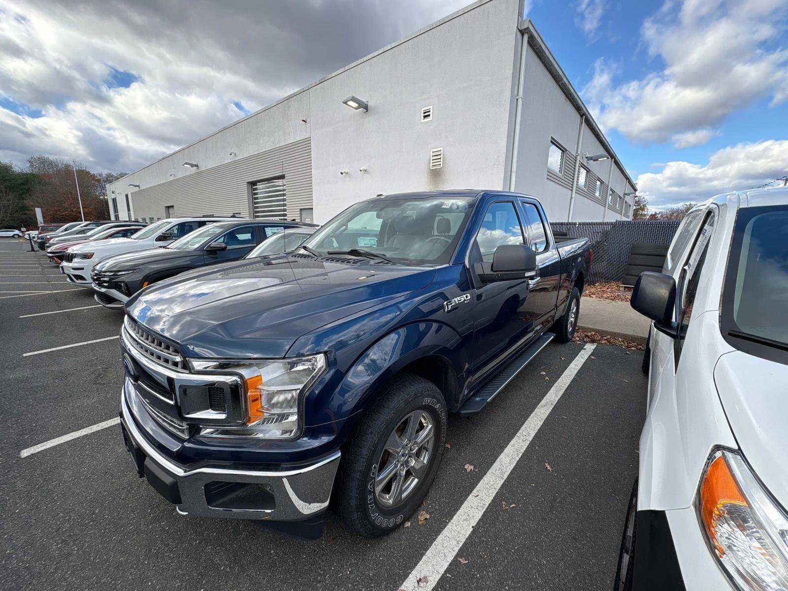 Used 2018 Ford F150 XLT w/ Equipment Group 302A Luxury image 2