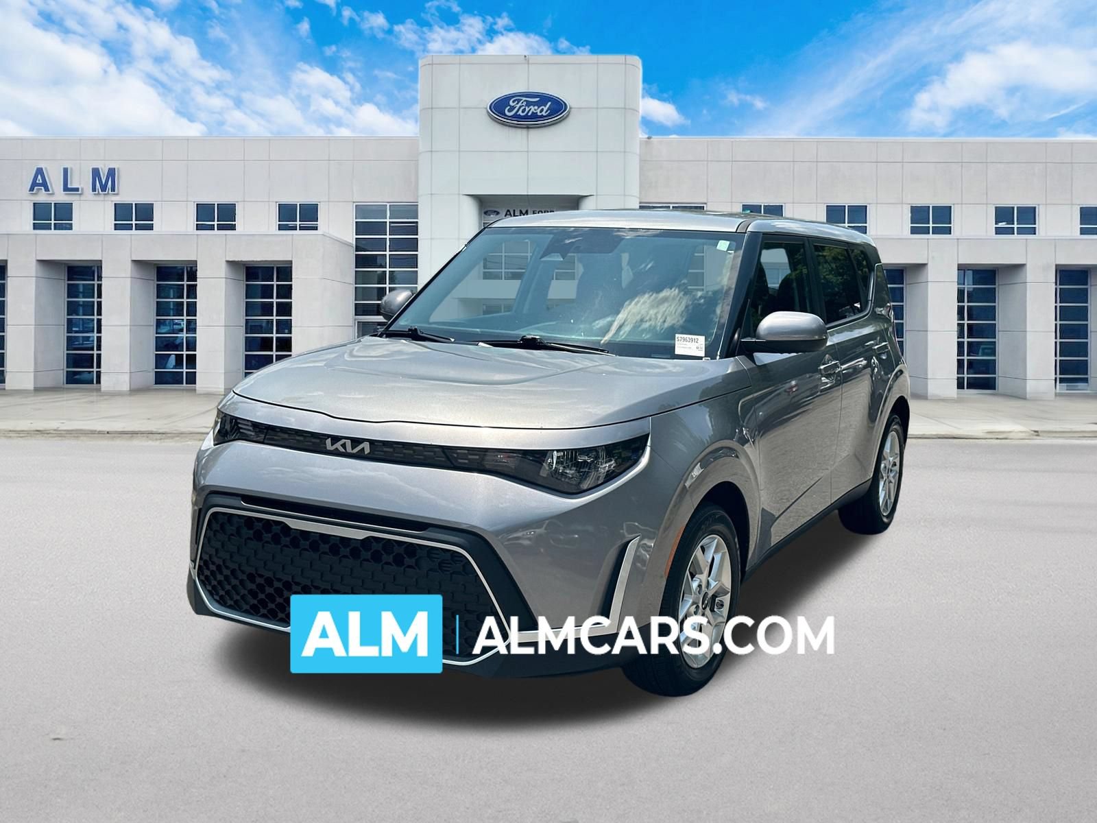 Used 2025 Kia Soul LX w/ LX Technology Package