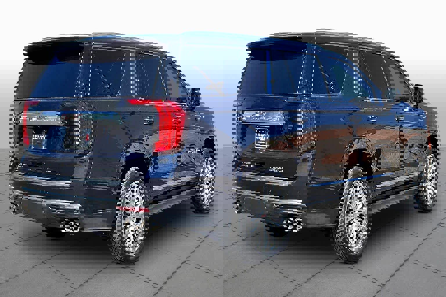 Used 2023 GMC Yukon Denali image 12