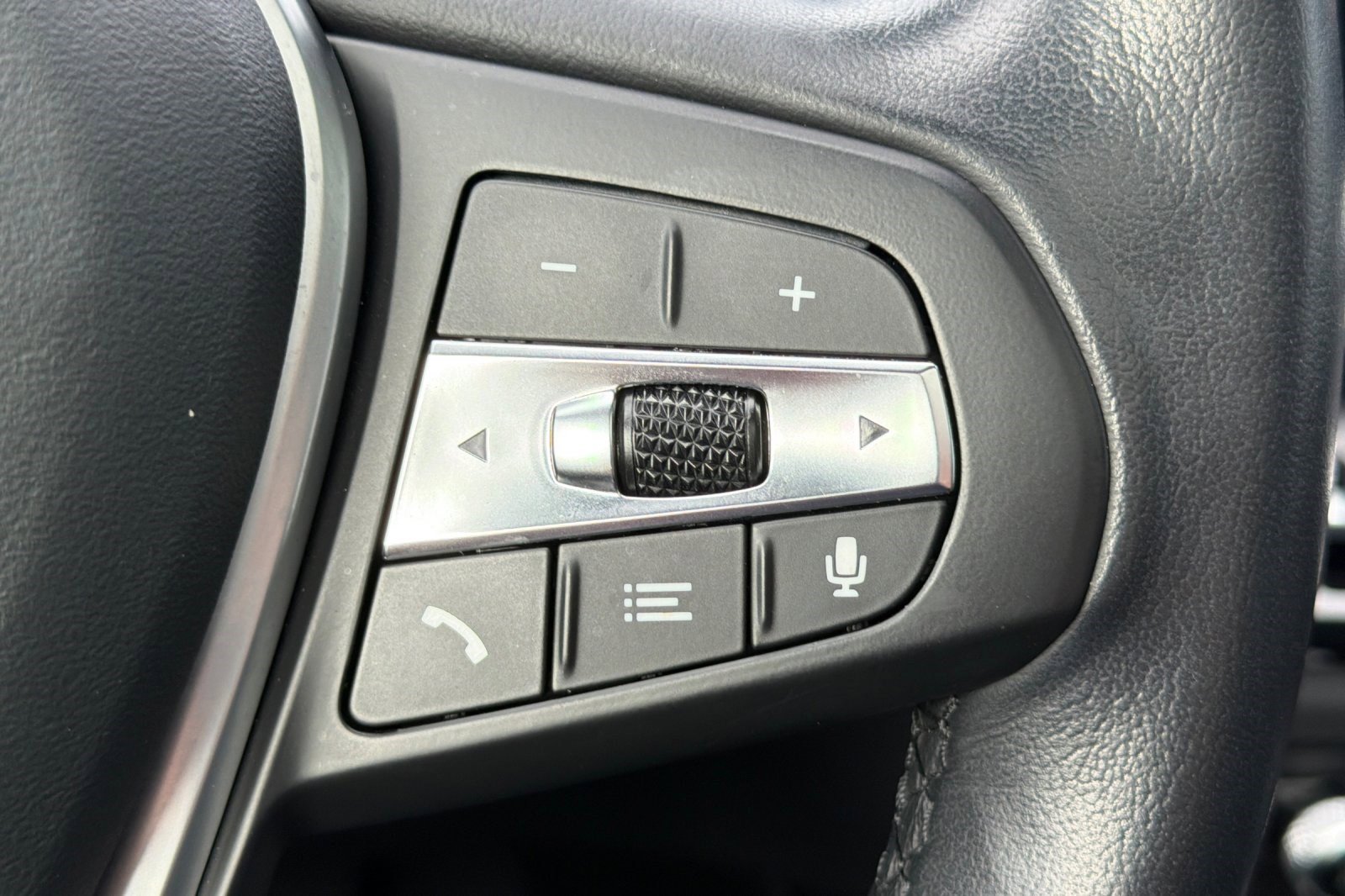 Certified 2023 BMW i4 eDrive35 w/ Parking Assistance Package image 31