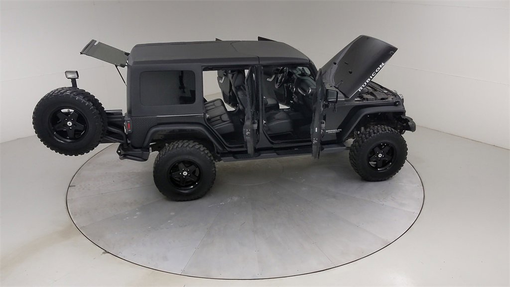 Used 2014 Jeep Wrangler Unlimited Rubicon w/ Connectivity Group image 46