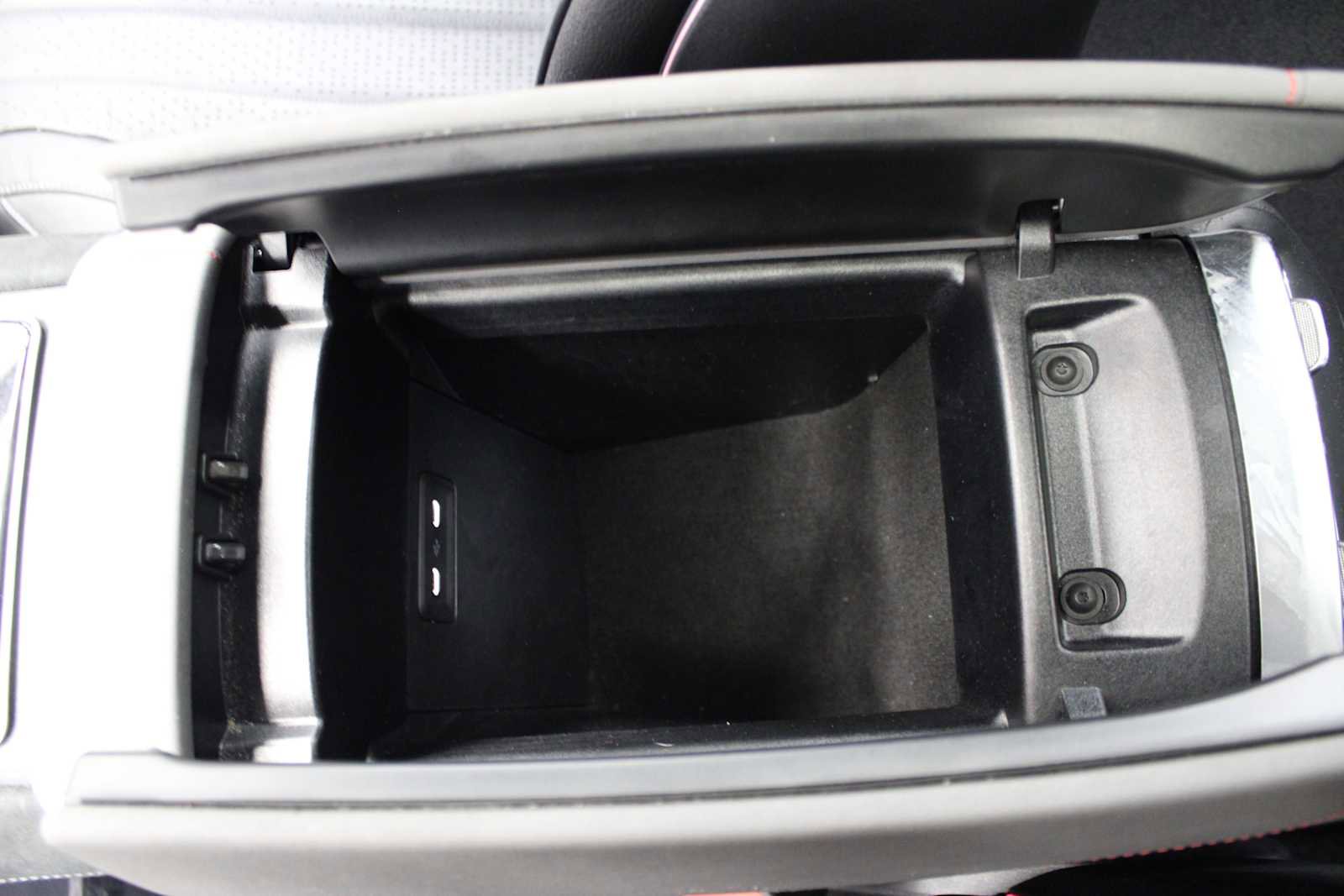 Used 2022 Mercedes-Benz EQS 580 EQS 580 image 34