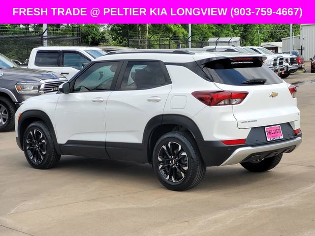 Used 2022 Chevrolet TrailBlazer LT w/ Driver Confidence Package image 6