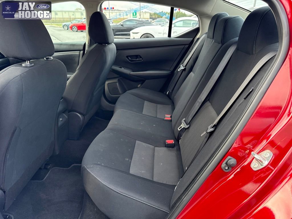 Used 2024 Nissan Sentra SV w/ Lighting Package image 29