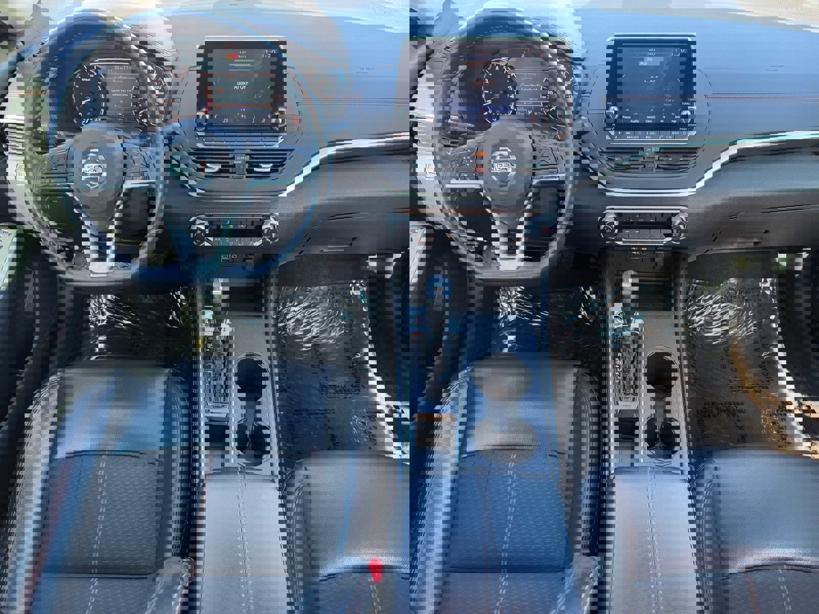 Used 2022 Nissan Altima 2.5 SR image 12