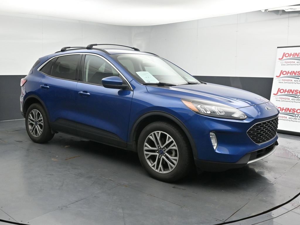 Used 2022 Ford Escape SEL w/ Class II Trailer Tow Package video 2