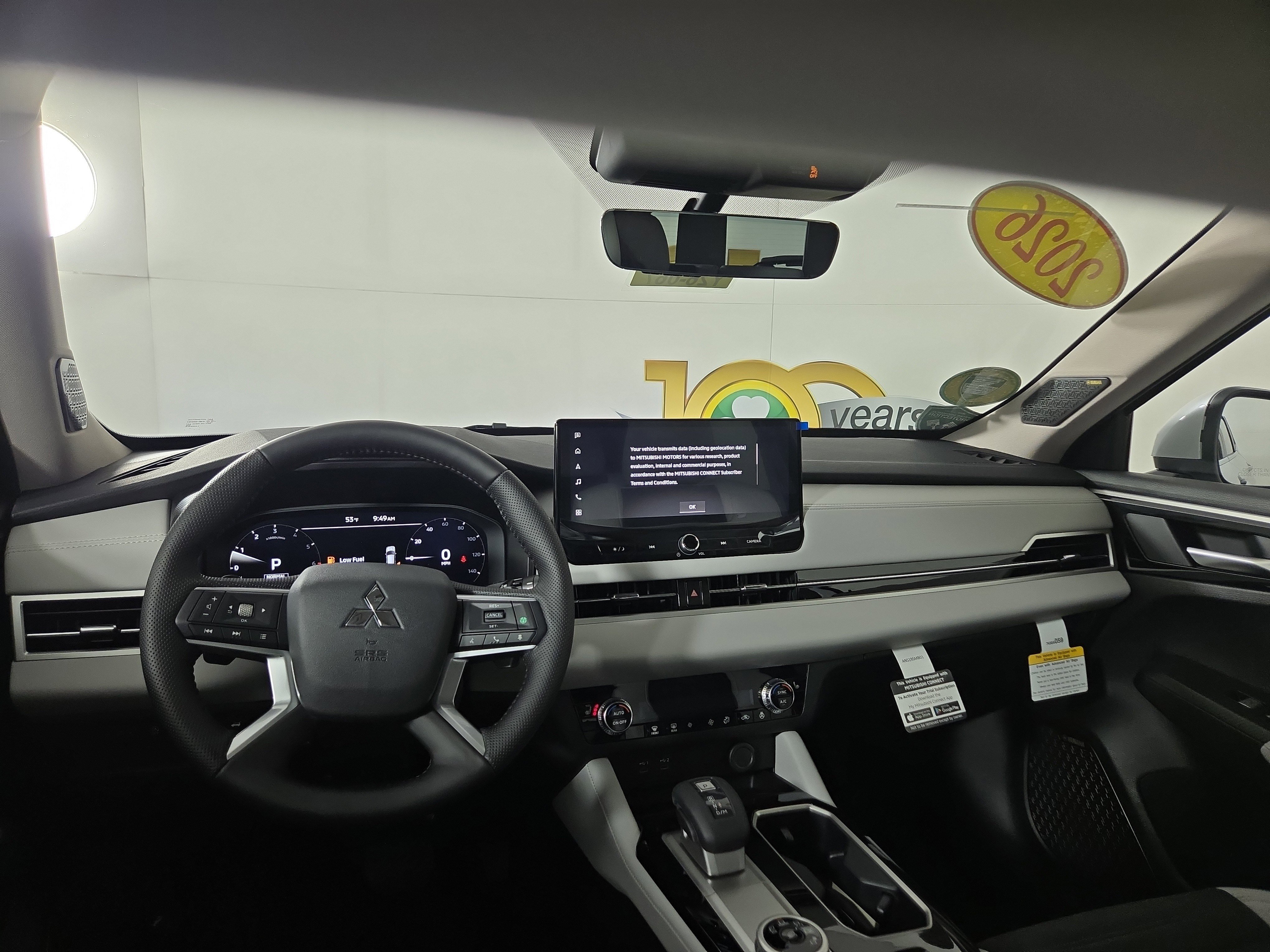 New 2026 Mitsubishi Outlander SE image 13