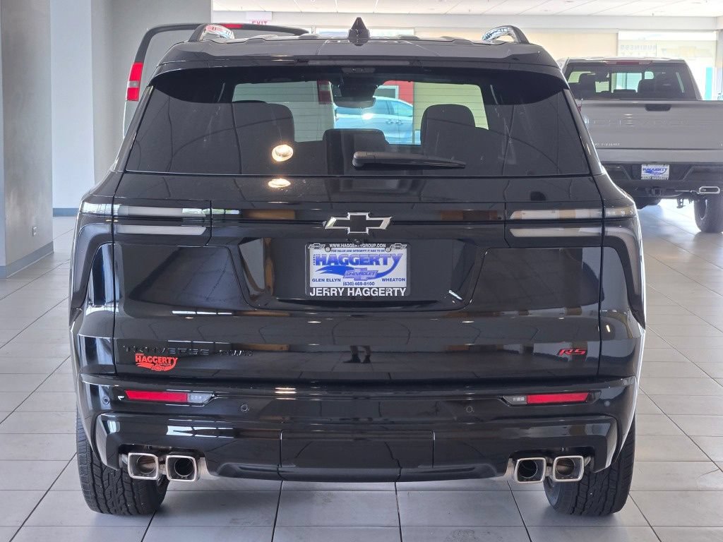 New 2026 Chevrolet Traverse RS w/ LPO, Floor Liner Package AWD/4WD image 13