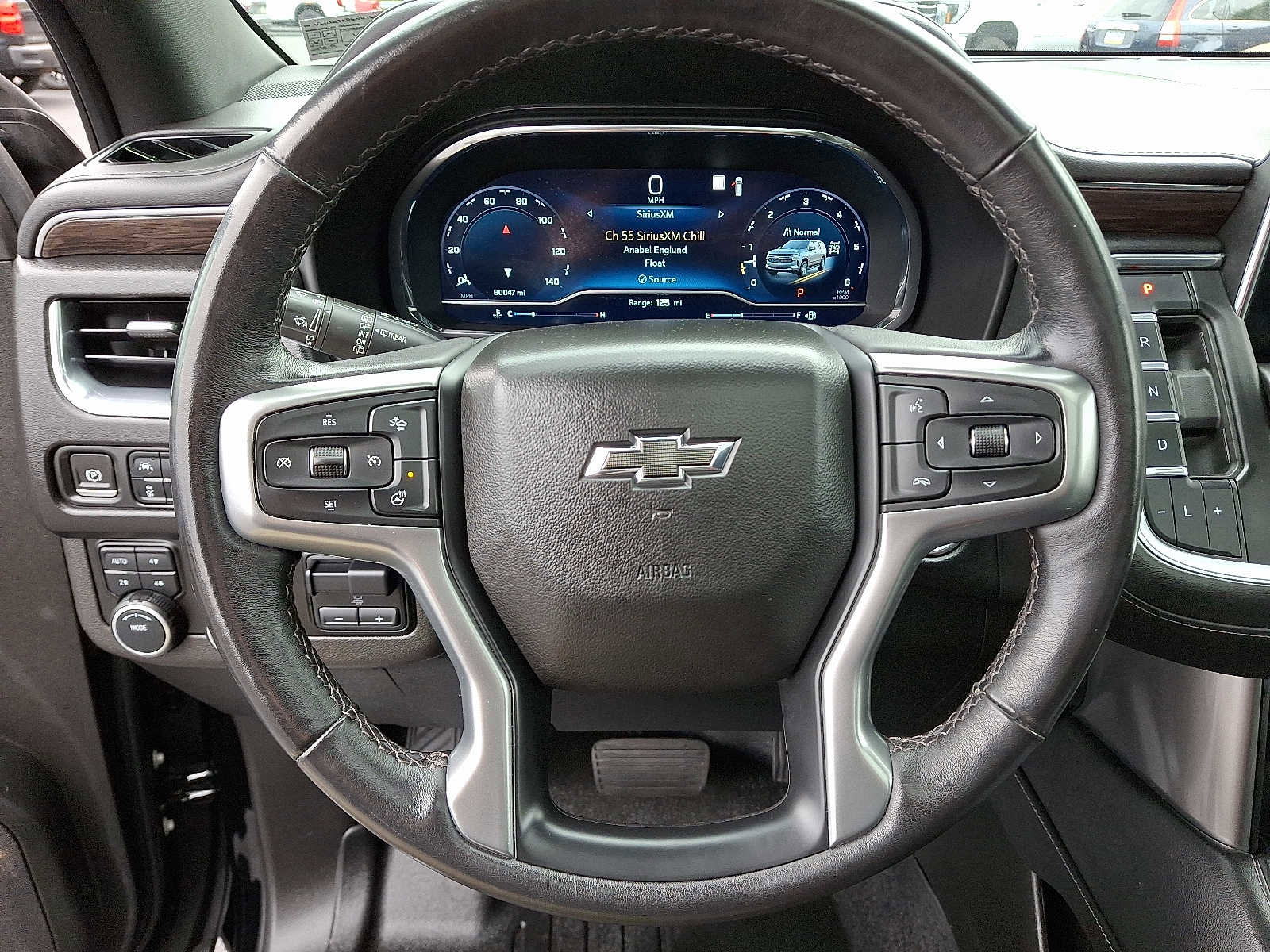 Used 2022 Chevrolet Tahoe Z71 w/ Luxury Package image 22