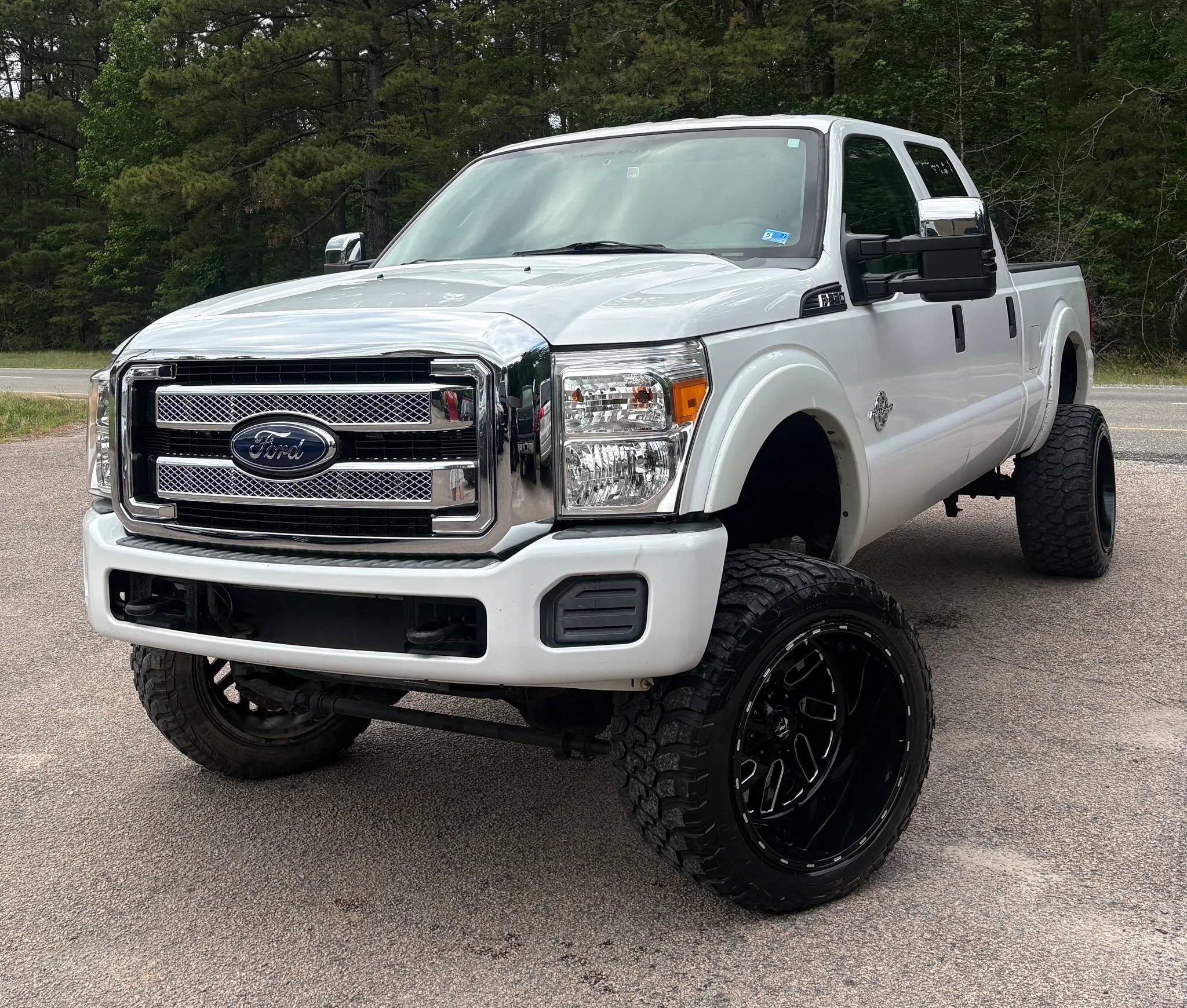 Used 2015 Ford F250 XL w/ Power Equipment Group AWD/4WD image 8