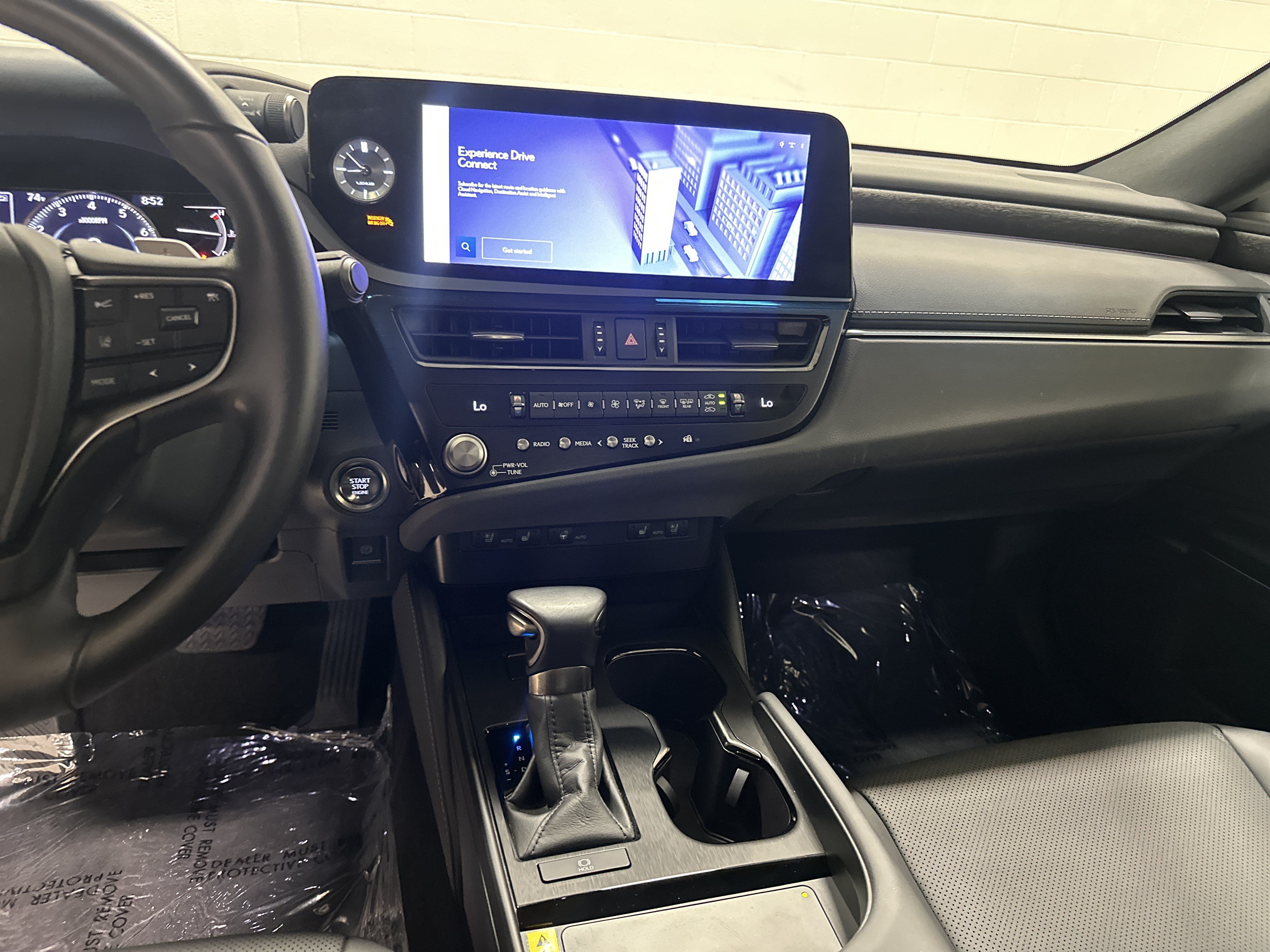 Certified 2025 Lexus ES 350 w/ Premium Package FWD image 31