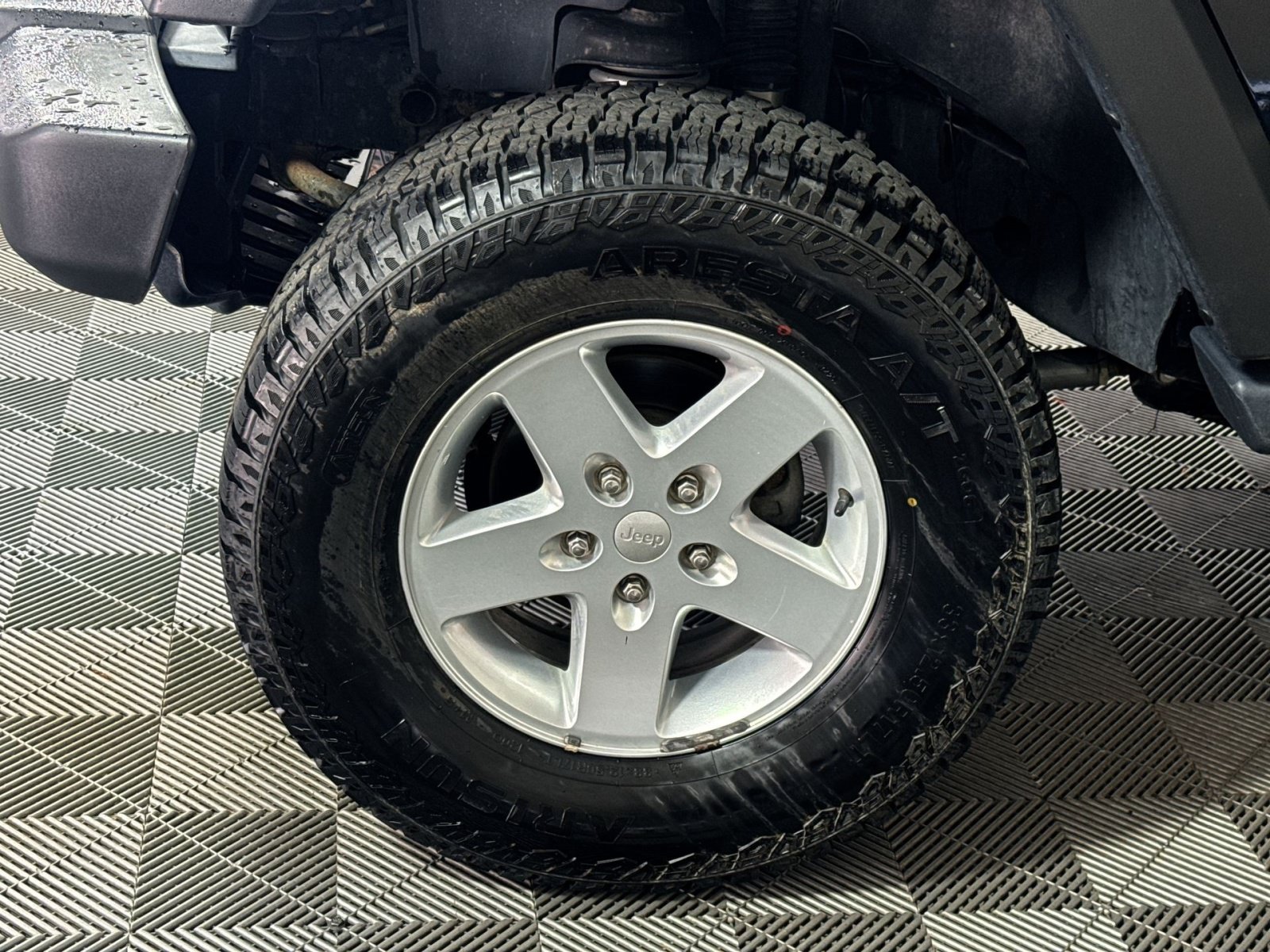 Used 2018 Jeep Wrangler Sport AWD/4WD image 20