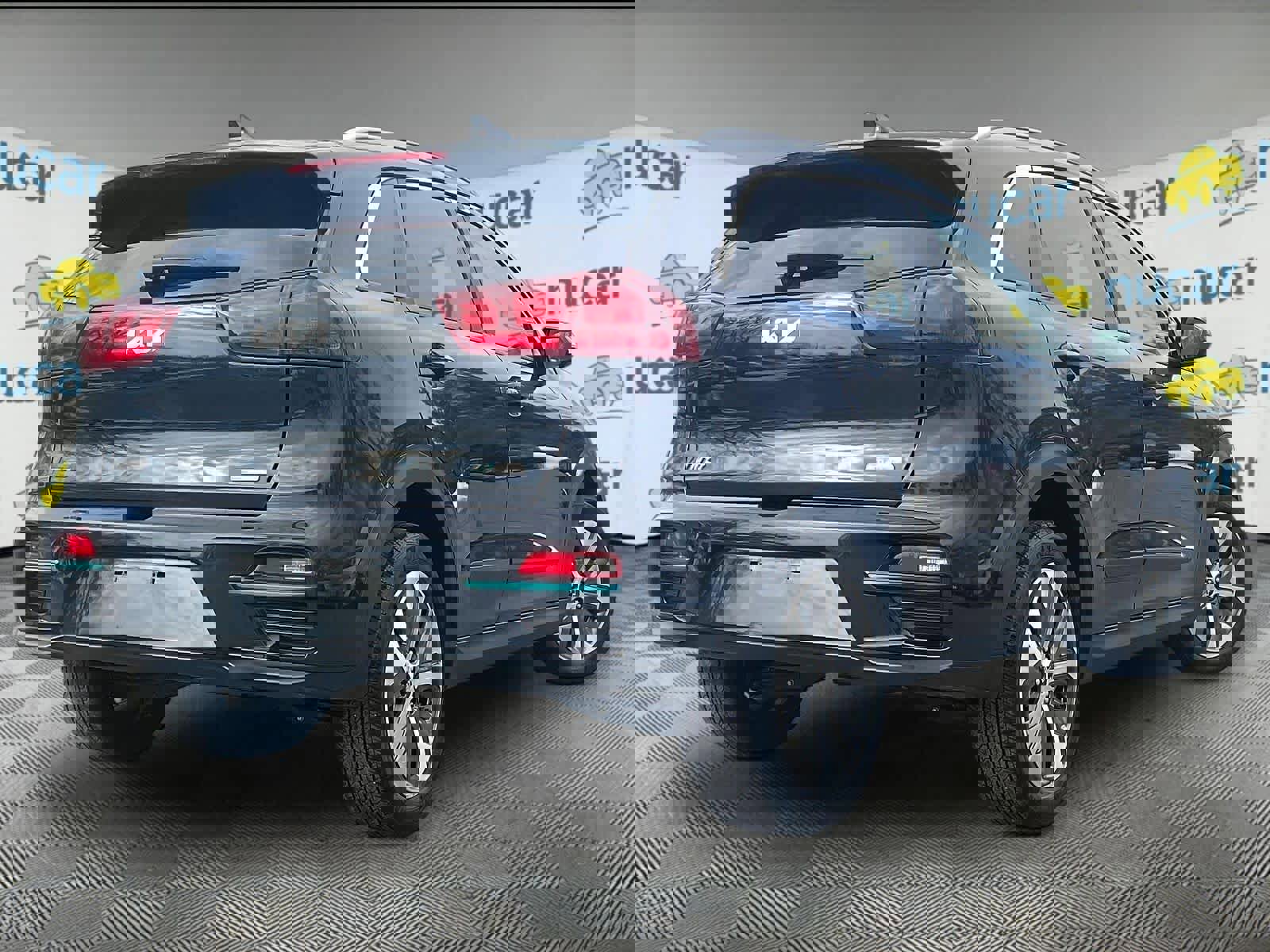 Used 2022 Kia Niro EX w/ Cold Weather Package image 6