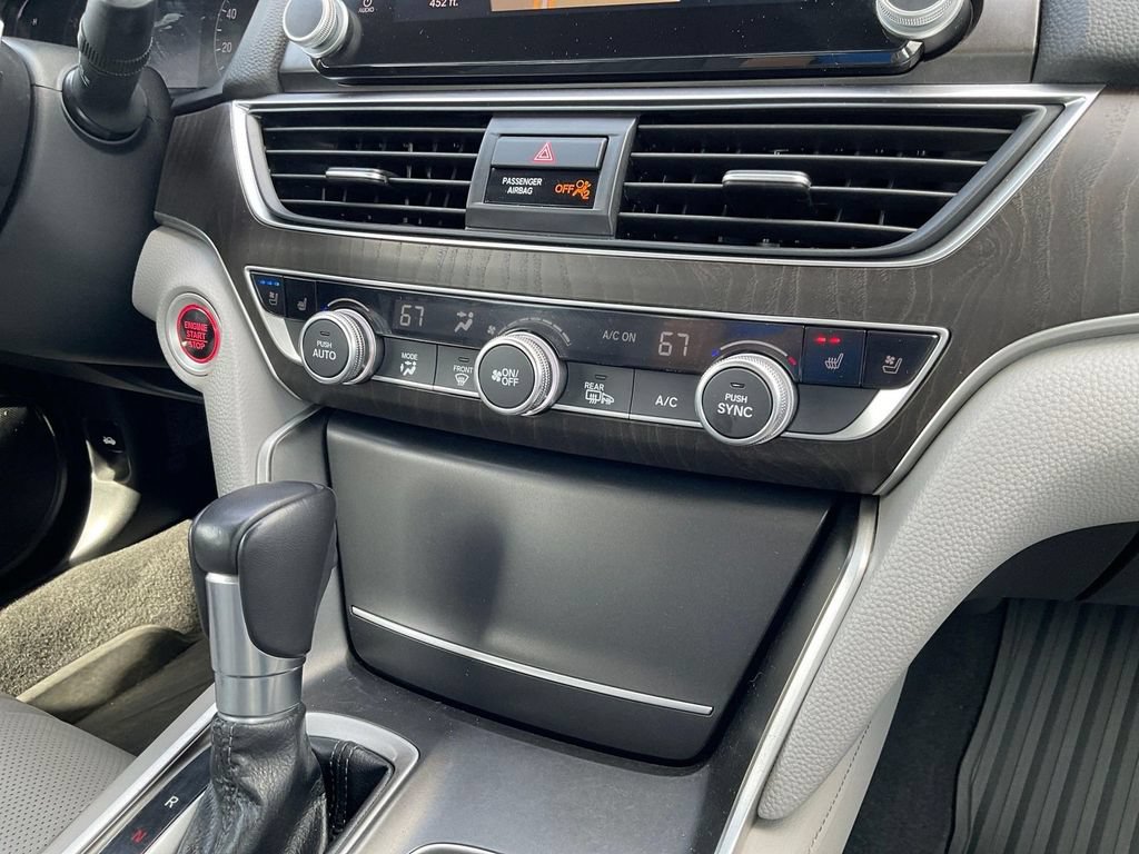 Certified 2018 Honda Accord Touring image 21