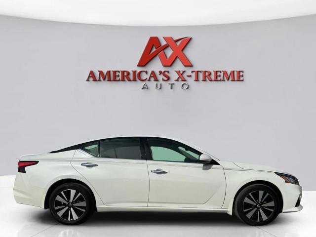 Used 2022 Nissan Altima 2.5 SL AWD/4WD image 6