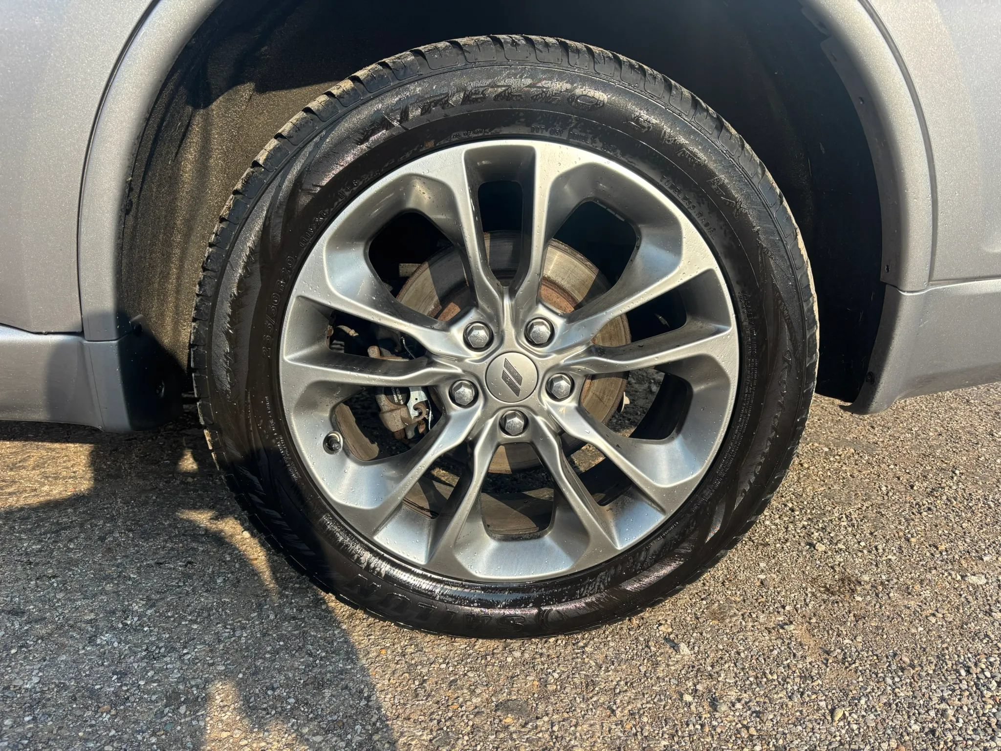 Used 2019 Dodge Durango GT AWD/4WD image 2