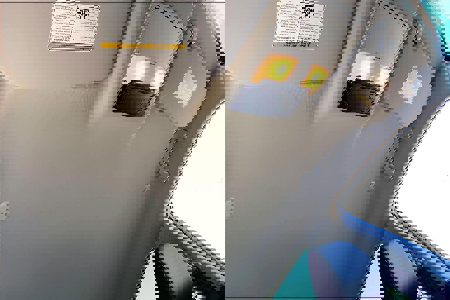 Used 2025 Nissan Rogue SL image 14