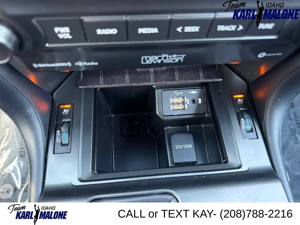 Used 2023 Lexus GX 460 Premium w/ Accessory Package AWD/4WD image 40