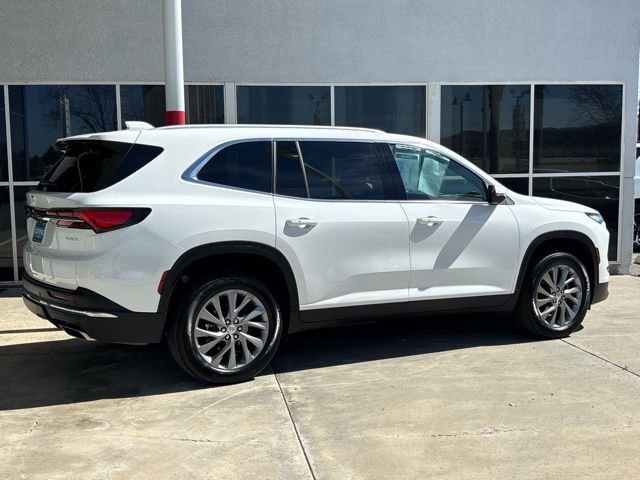 Certified 2025 Buick Enclave Preferred image 4