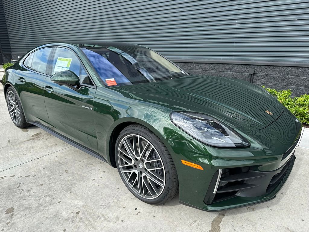 Used 2025 Porsche Panamera 4 image 8