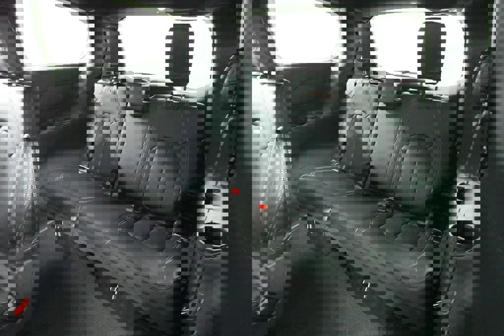 New 2026 Chrysler Voyager LX image 13