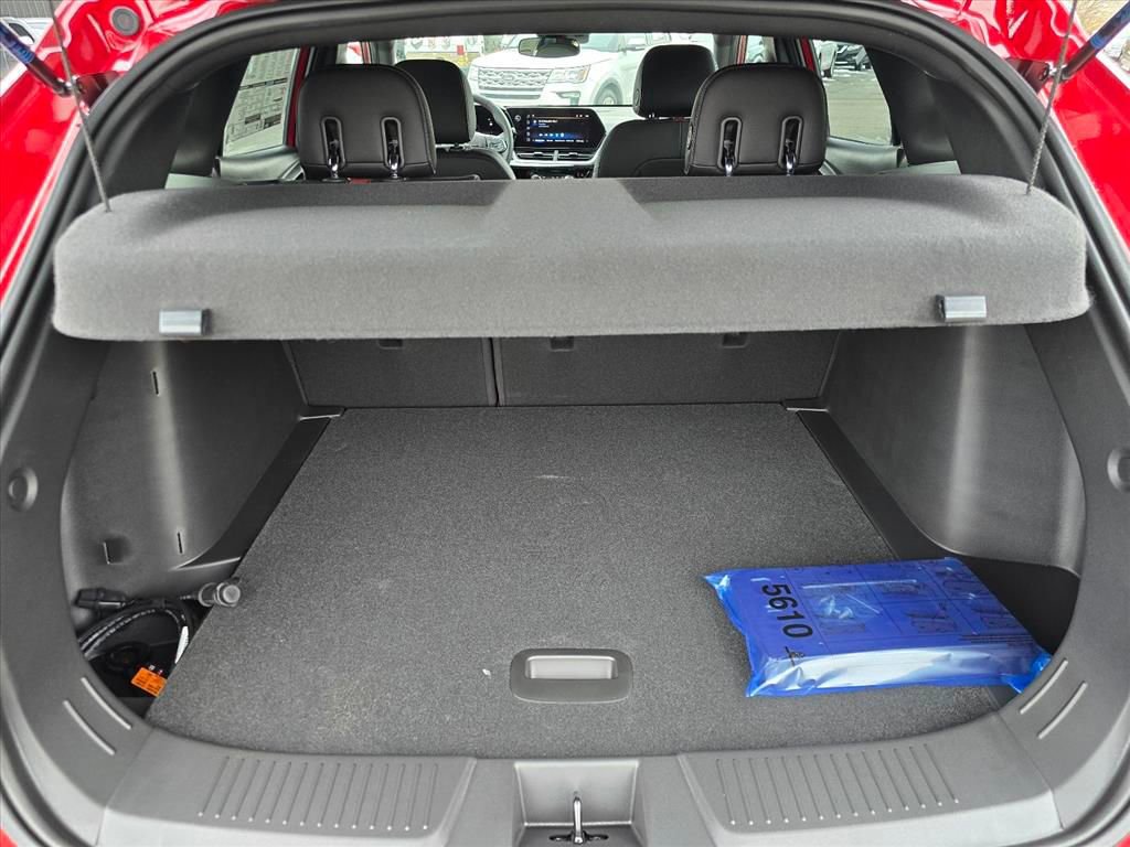 New 2026 Chevrolet Trax RS w/ Driver Confidence Package image 21