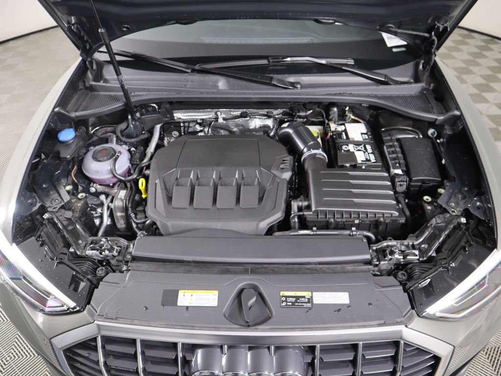 Used 2025 Audi Q3 2.0T Premium w/ Convenience Package image 31