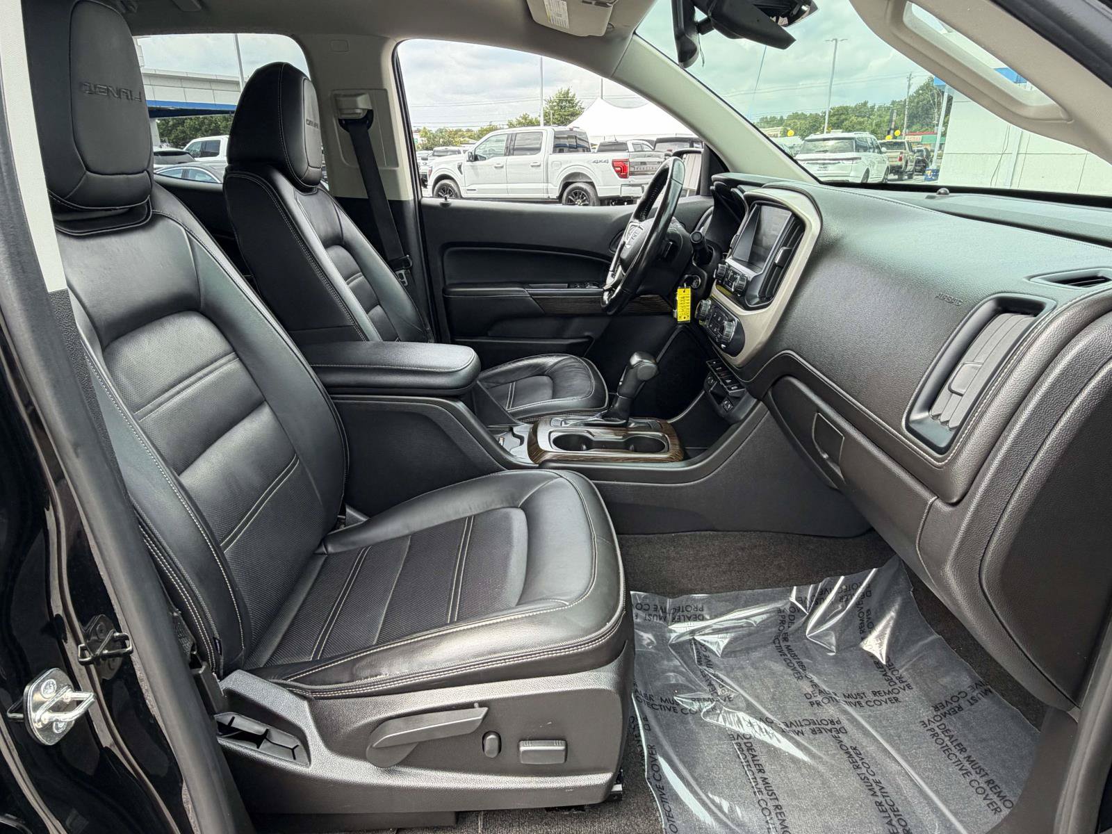 Used 2018 GMC Canyon Denali RWD image 27