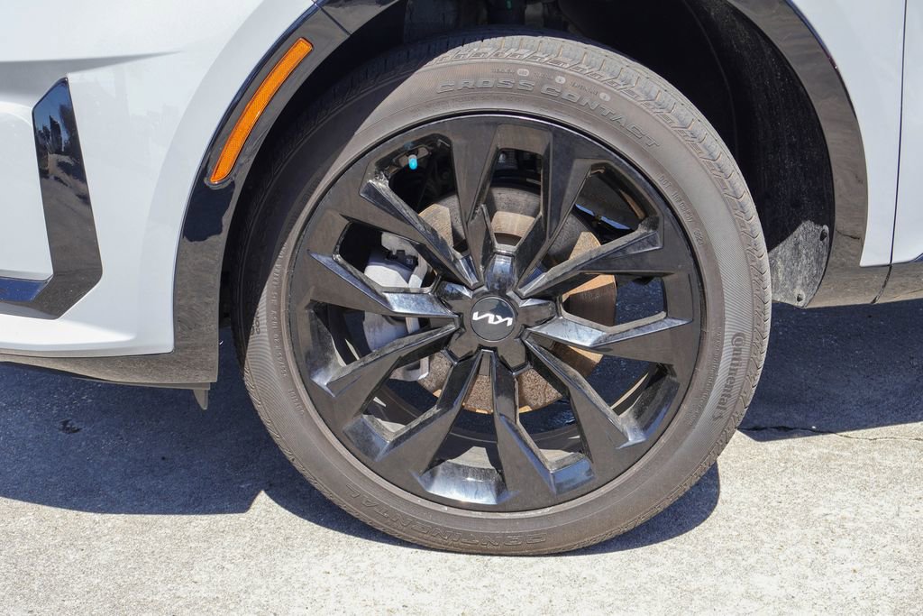 Used 2023 Kia Sorento SX image 28
