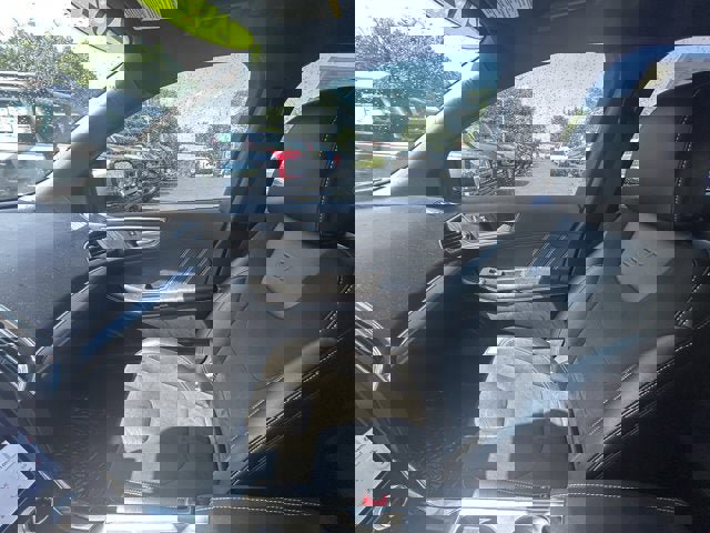 Used 2022 Ford Edge ST w/ Equipment Group 401A image 16