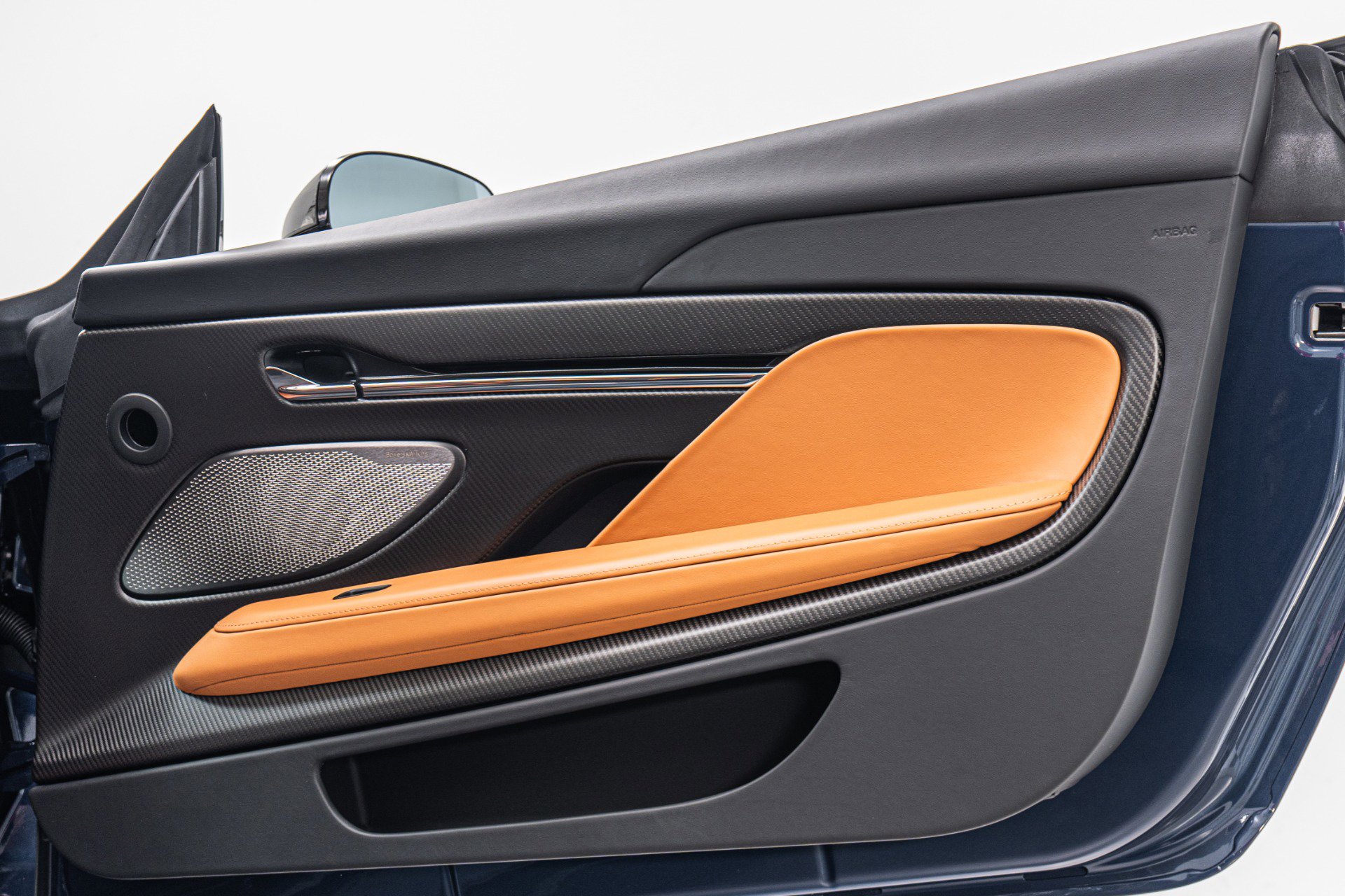 Used 2024 Aston Martin DB12 Volante -Carbon Fiber Bucket S image 45