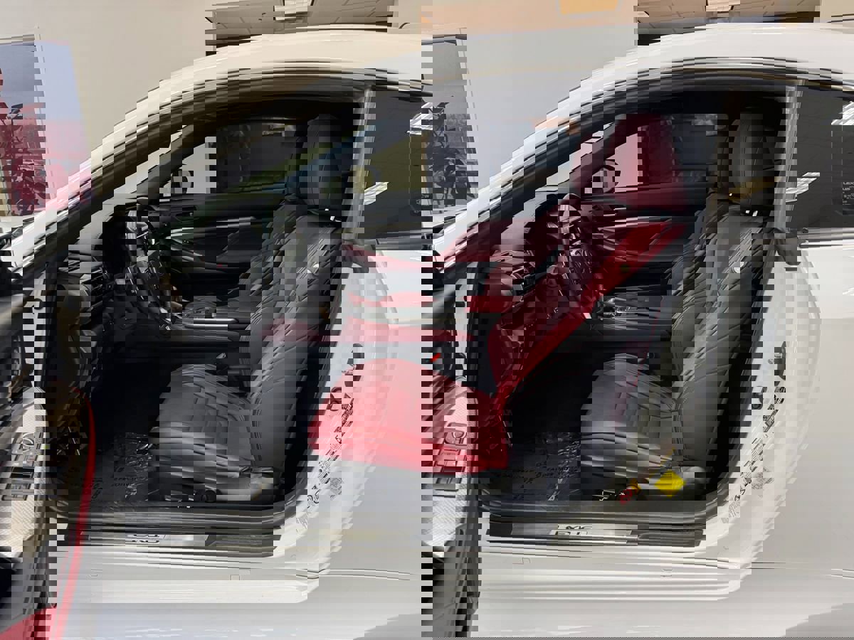 Used 2015 Lexus RC 350 AWD w/ Navigation System Package image 15