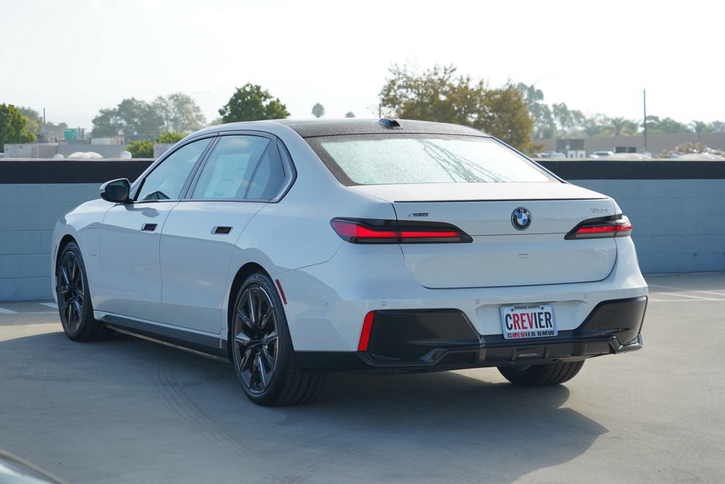 New 2026 BMW 750e xDrive w/ Premium Package AWD/4WD image 7