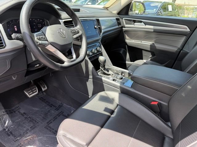 Used 2023 Volkswagen Atlas SEL R-Line AWD/4WD image 21
