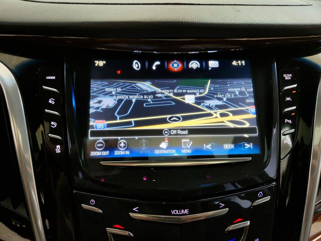 Used 2019 Cadillac Escalade ESV Premium Luxury AWD/4WD image 18
