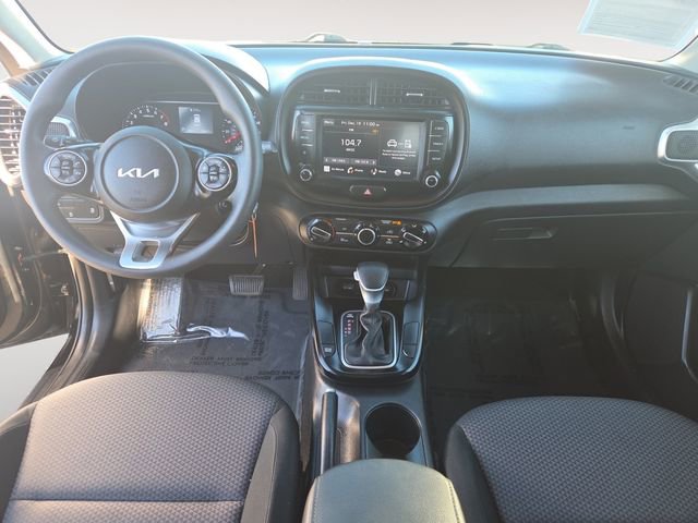 Used 2022 Kia Soul LX w/ Technology Package image 10