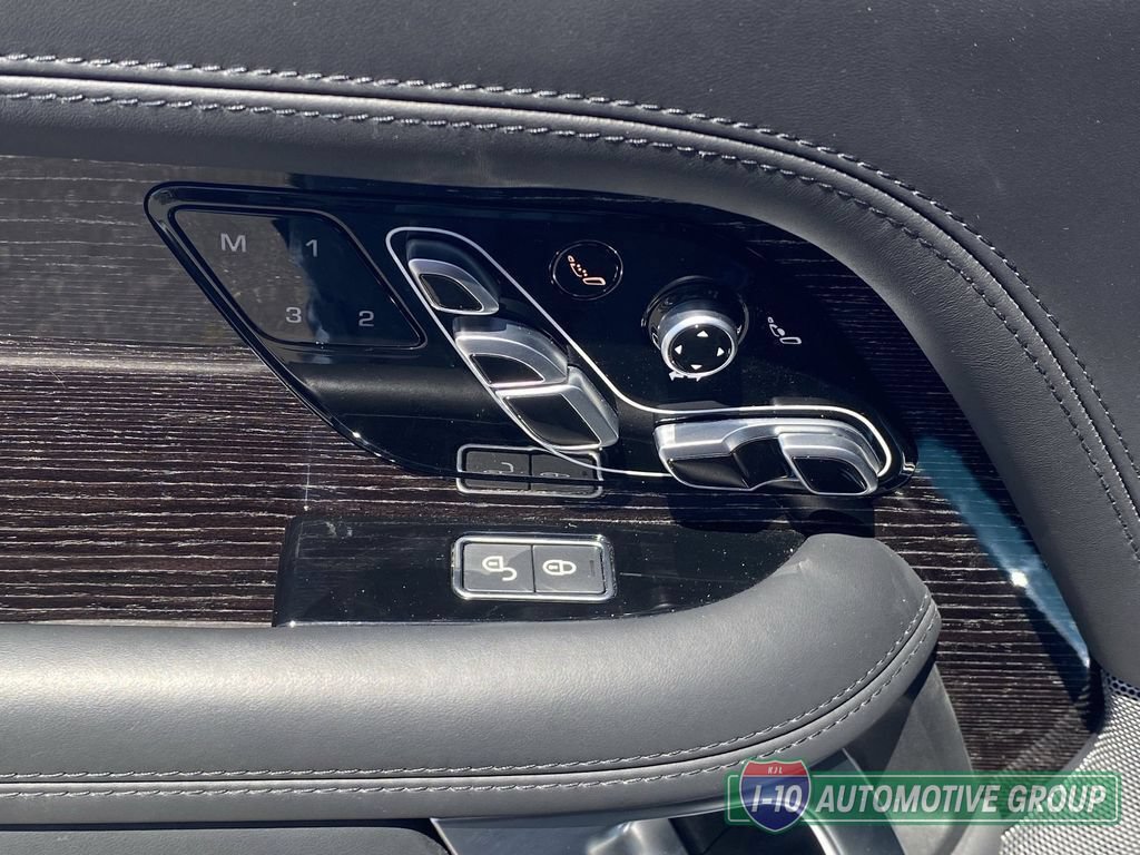 Used 2021 Land Rover Range Rover Autobiography Fifty Edition AWD/4WD image 17