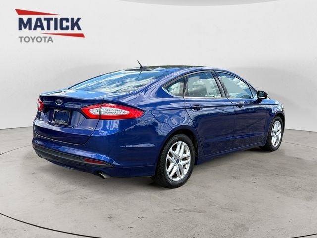 Used 2014 Ford Fusion SE FWD image 8